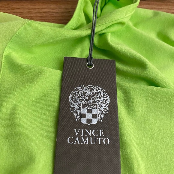 Vince Camuto Green Sleeveless Tank Top with Relaxed Fit - Picture 12 of 12